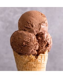 A6825 Lakes Classic Chocolate Ice Cream
